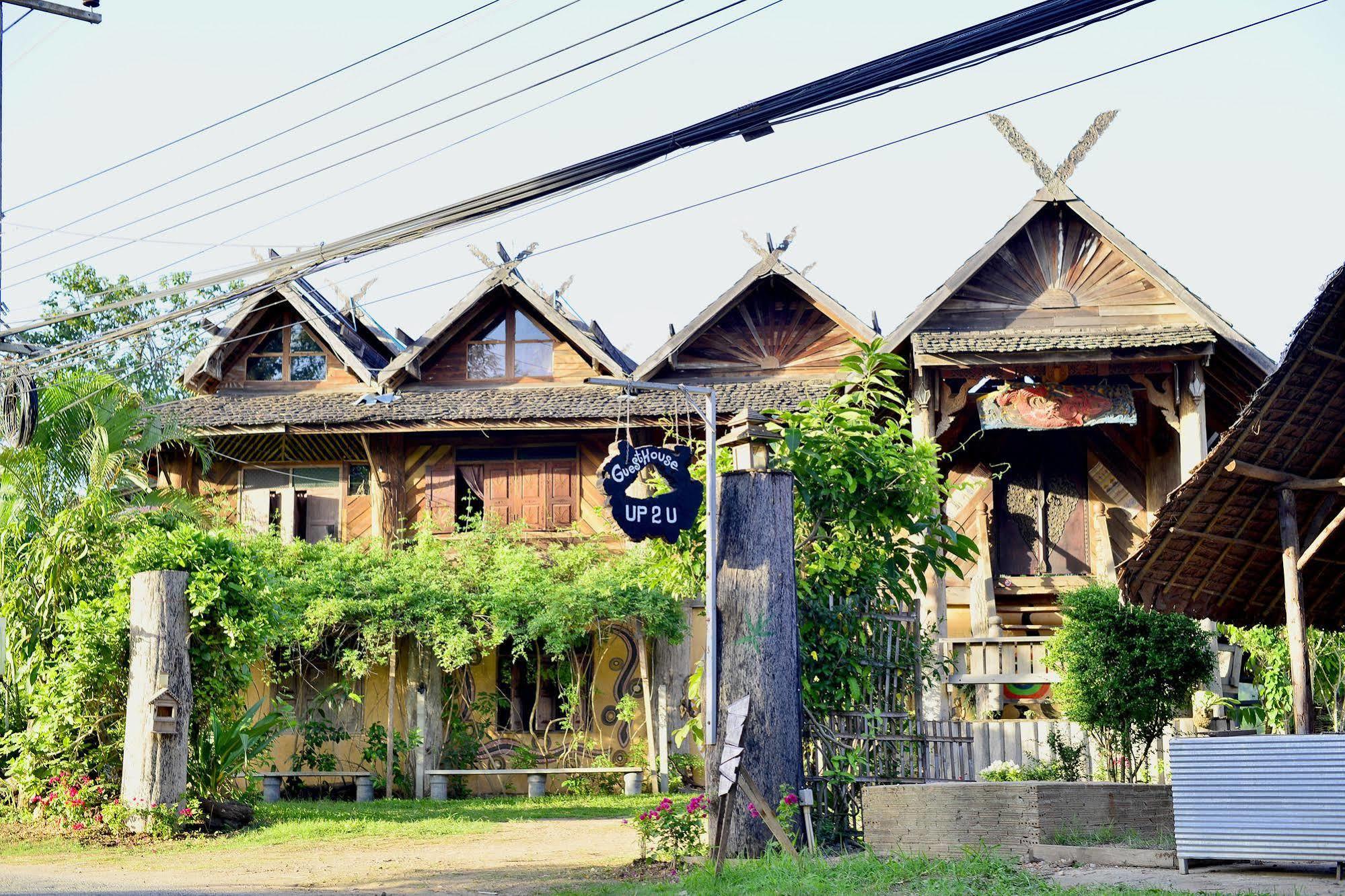 Up2U Guesthouse Pai Bagian luar foto